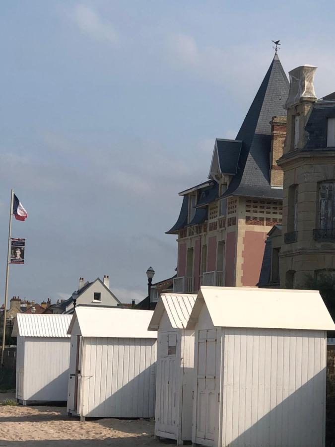 Le Spot, A 200m De La *